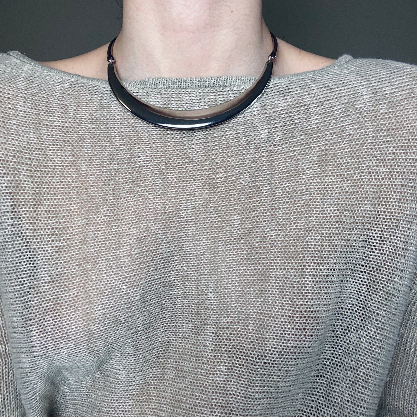 Metal necklace