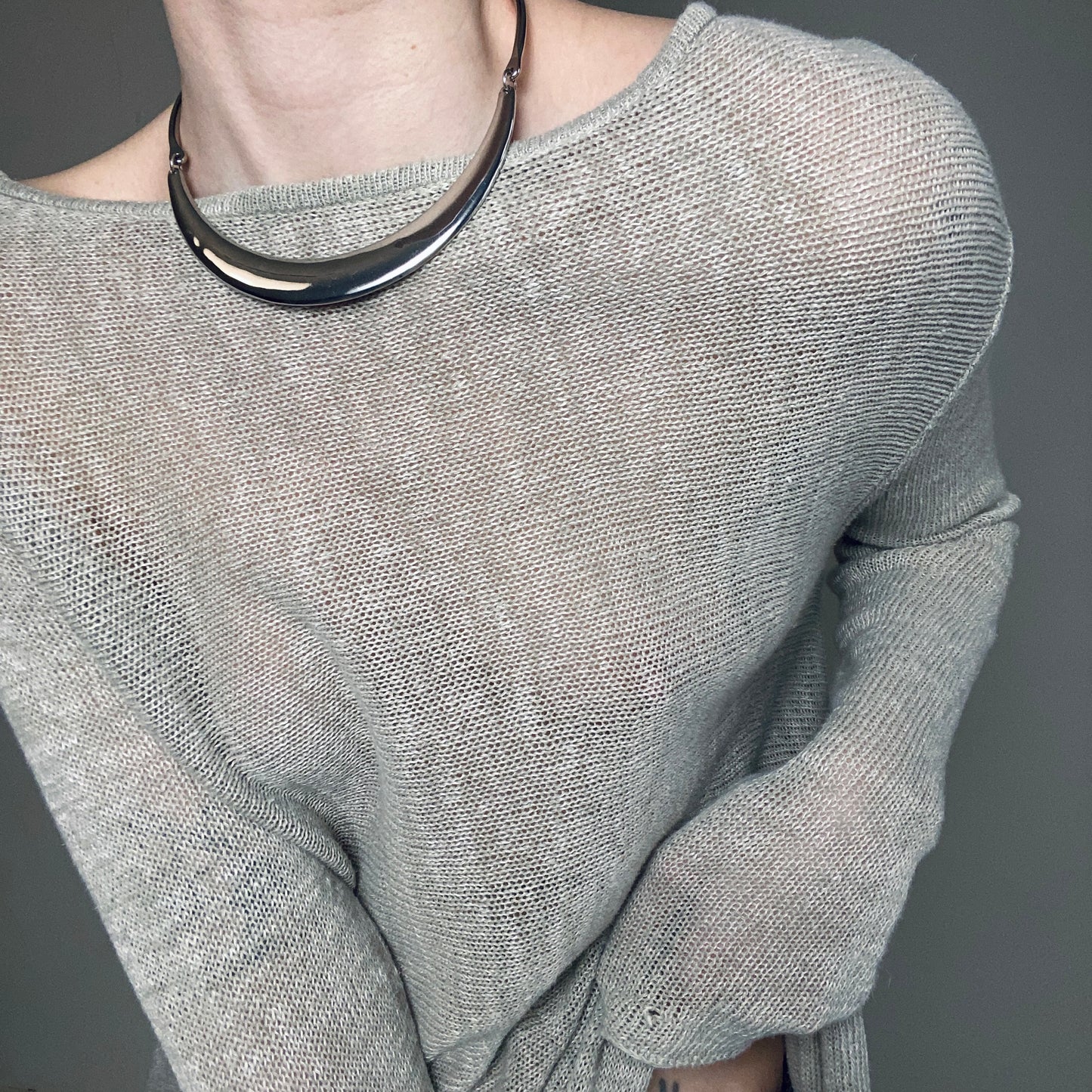 Metal necklace