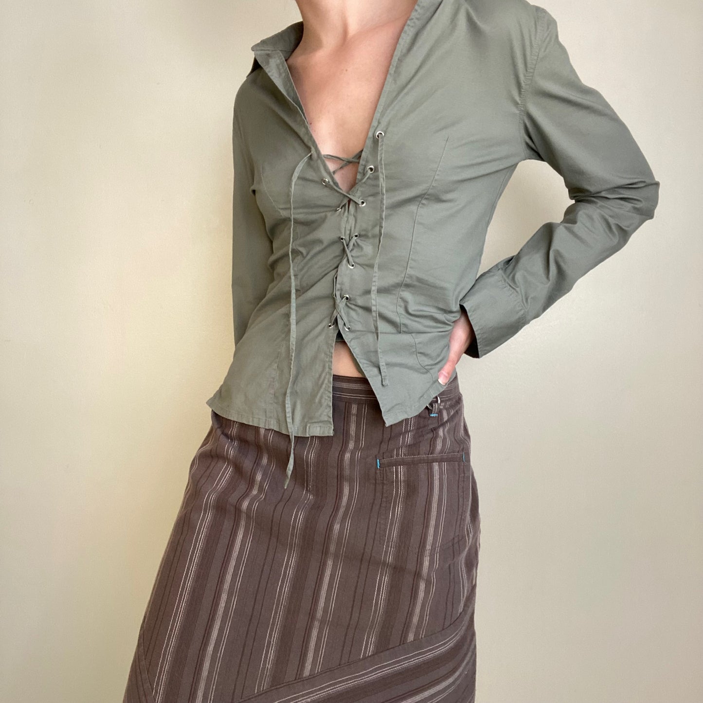 00s lace up shirt
