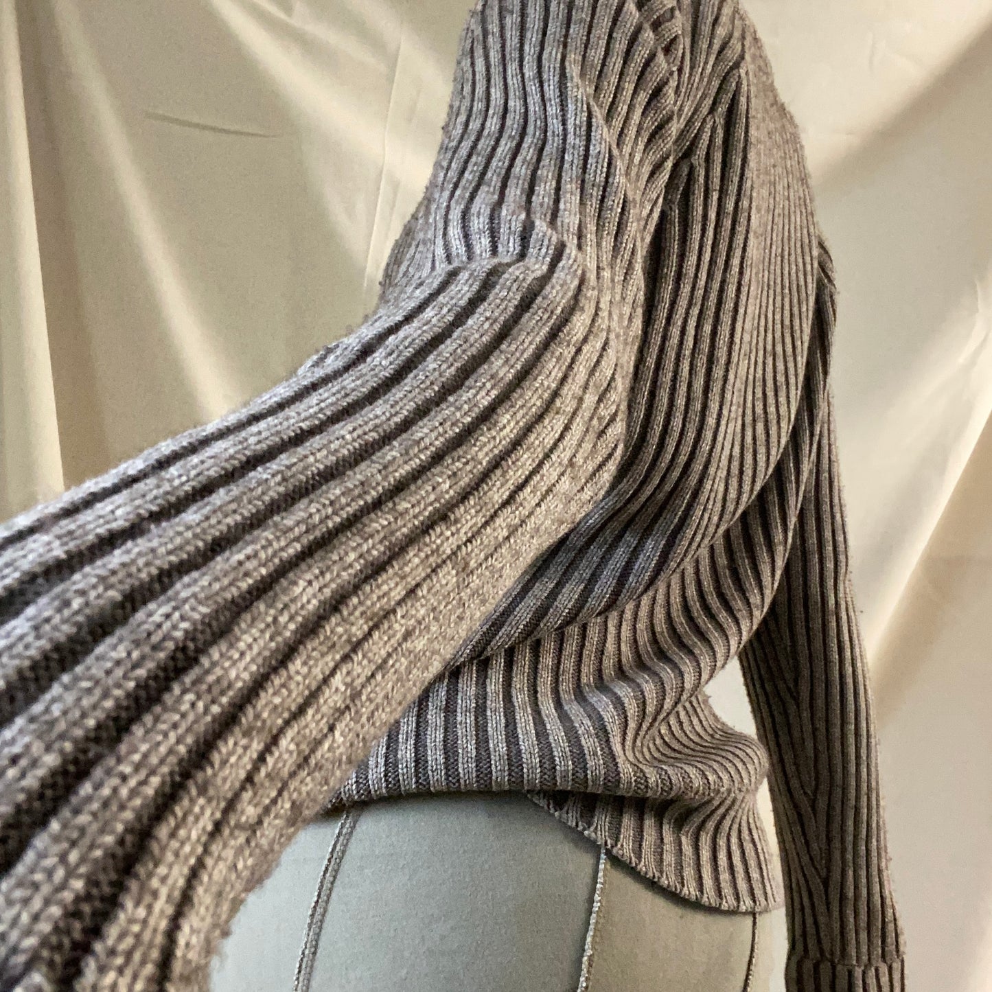 00's Dolce & Gabbana crewneck sweater