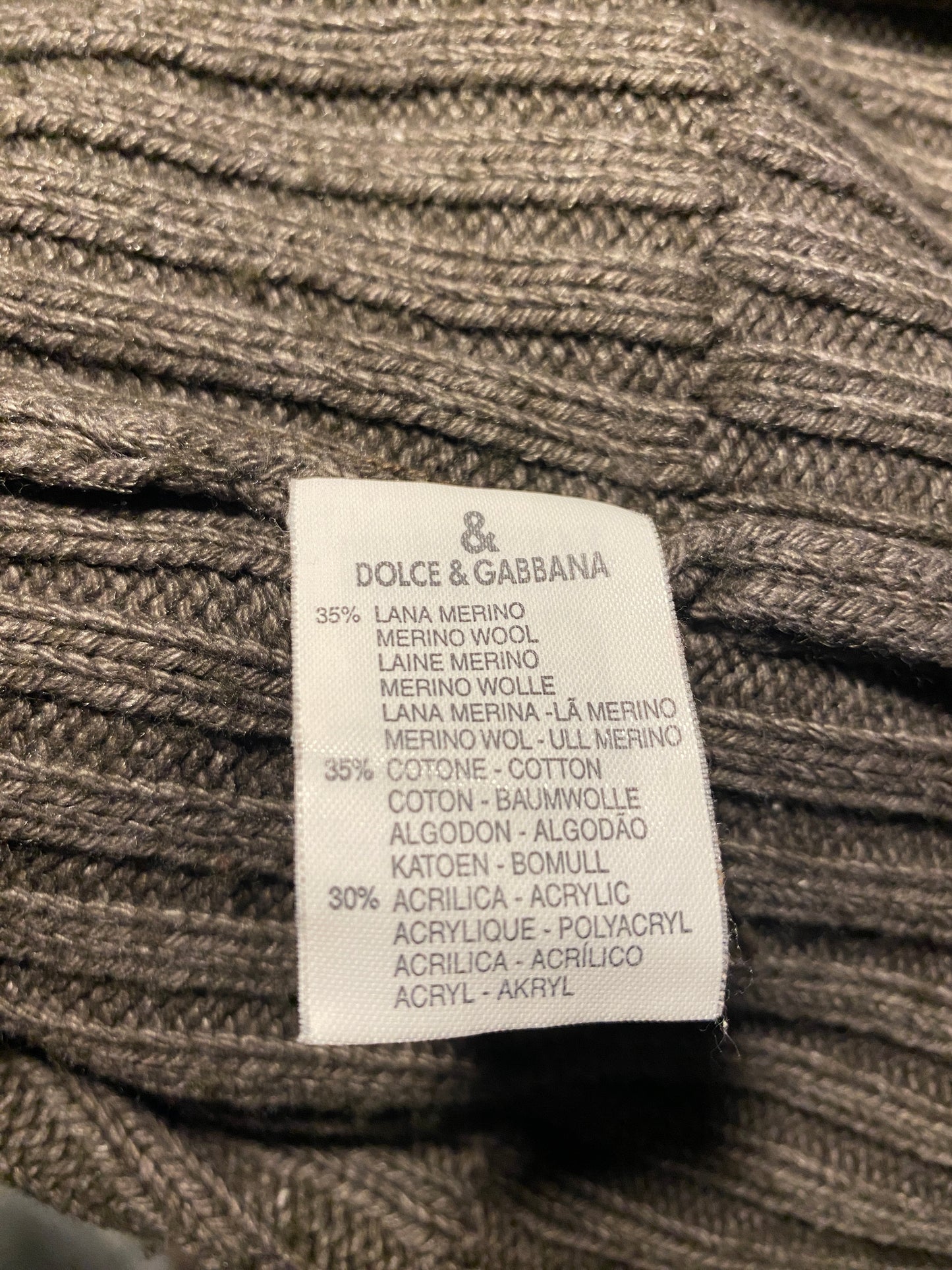 00's Dolce & Gabbana crewneck sweater