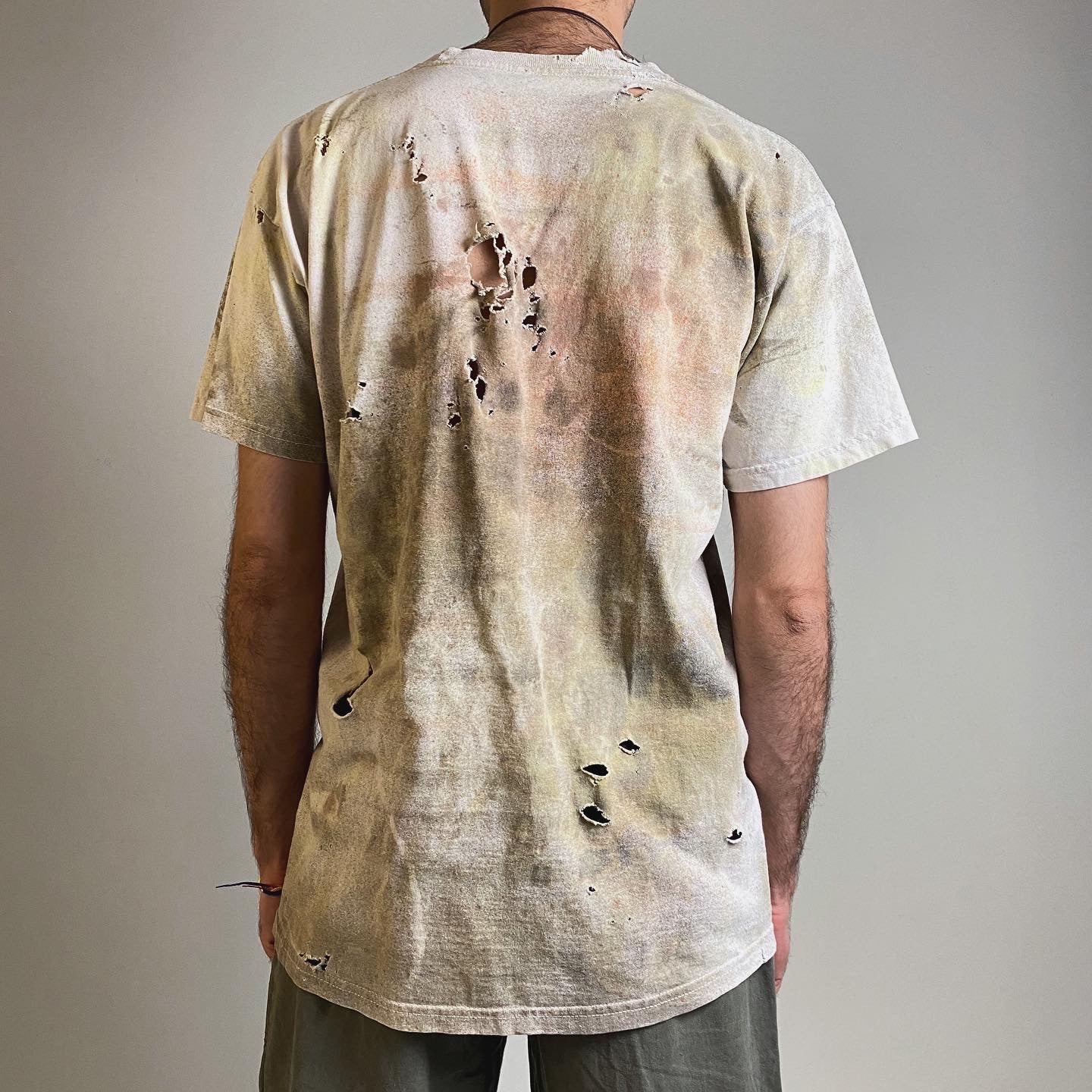 Eeva Juuti distressed tee