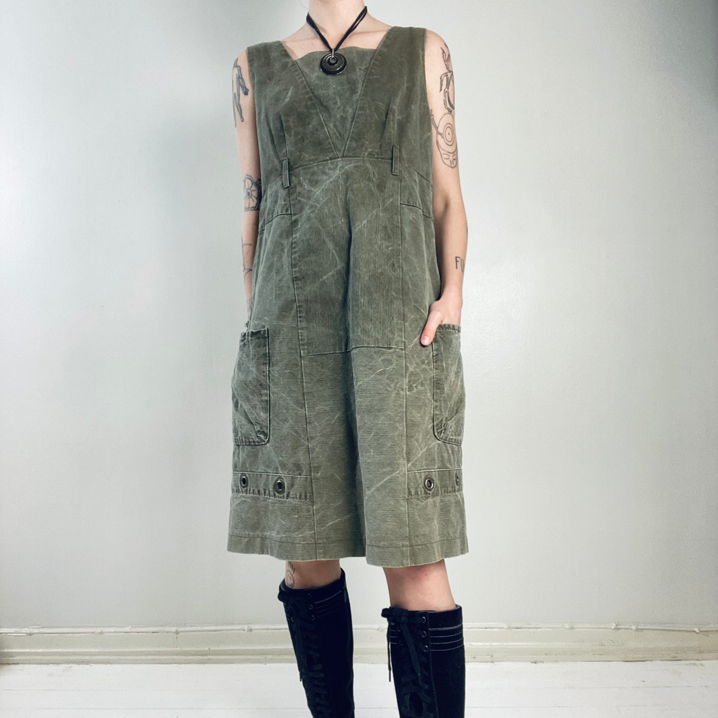 Utility dress