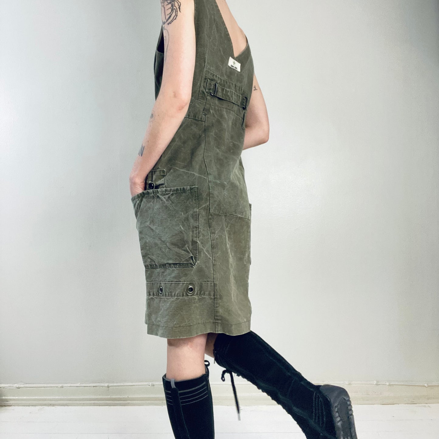 Utility dress