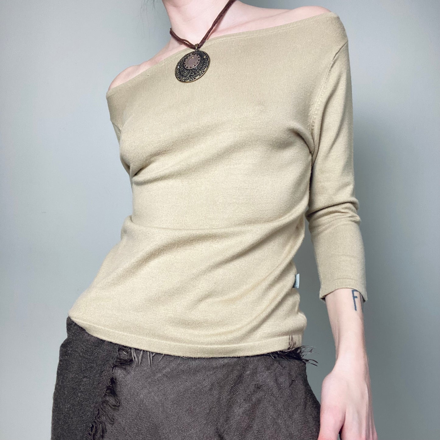 Boatneck top