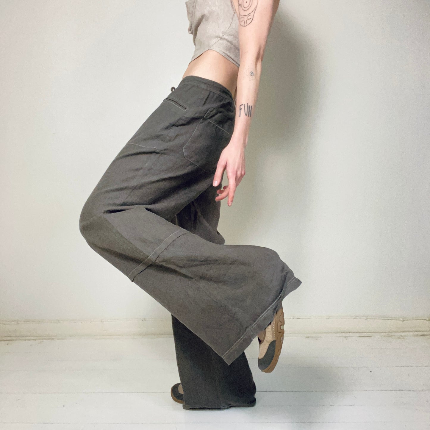 Baggy linen trousers