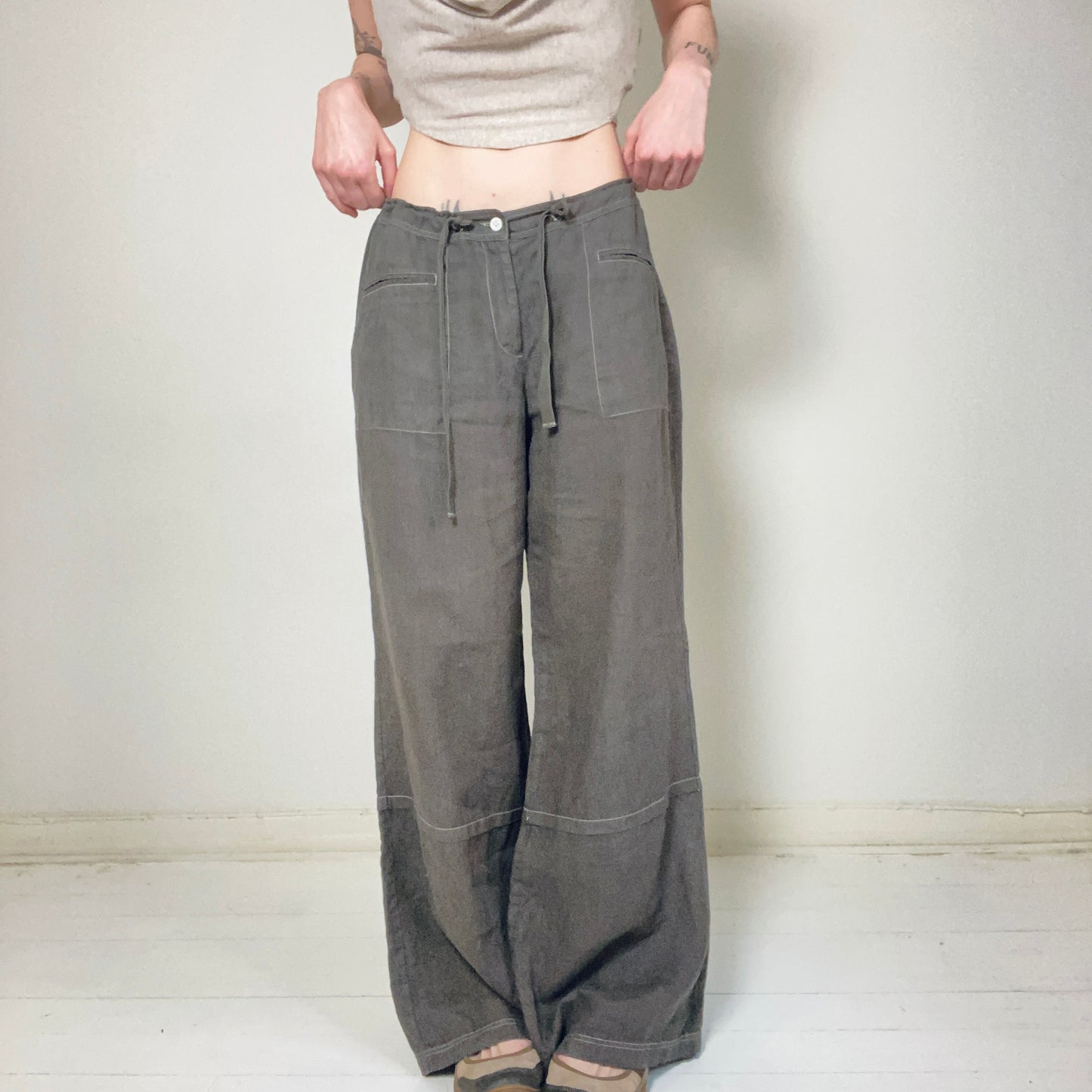 Baggy linen trousers