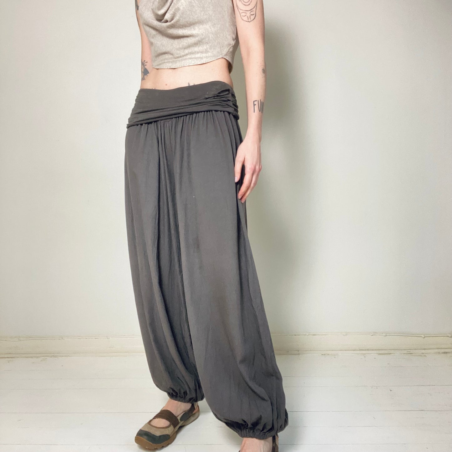 Loose fit harem pants