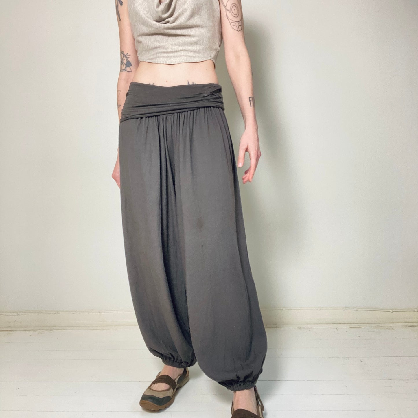 Loose fit harem pants