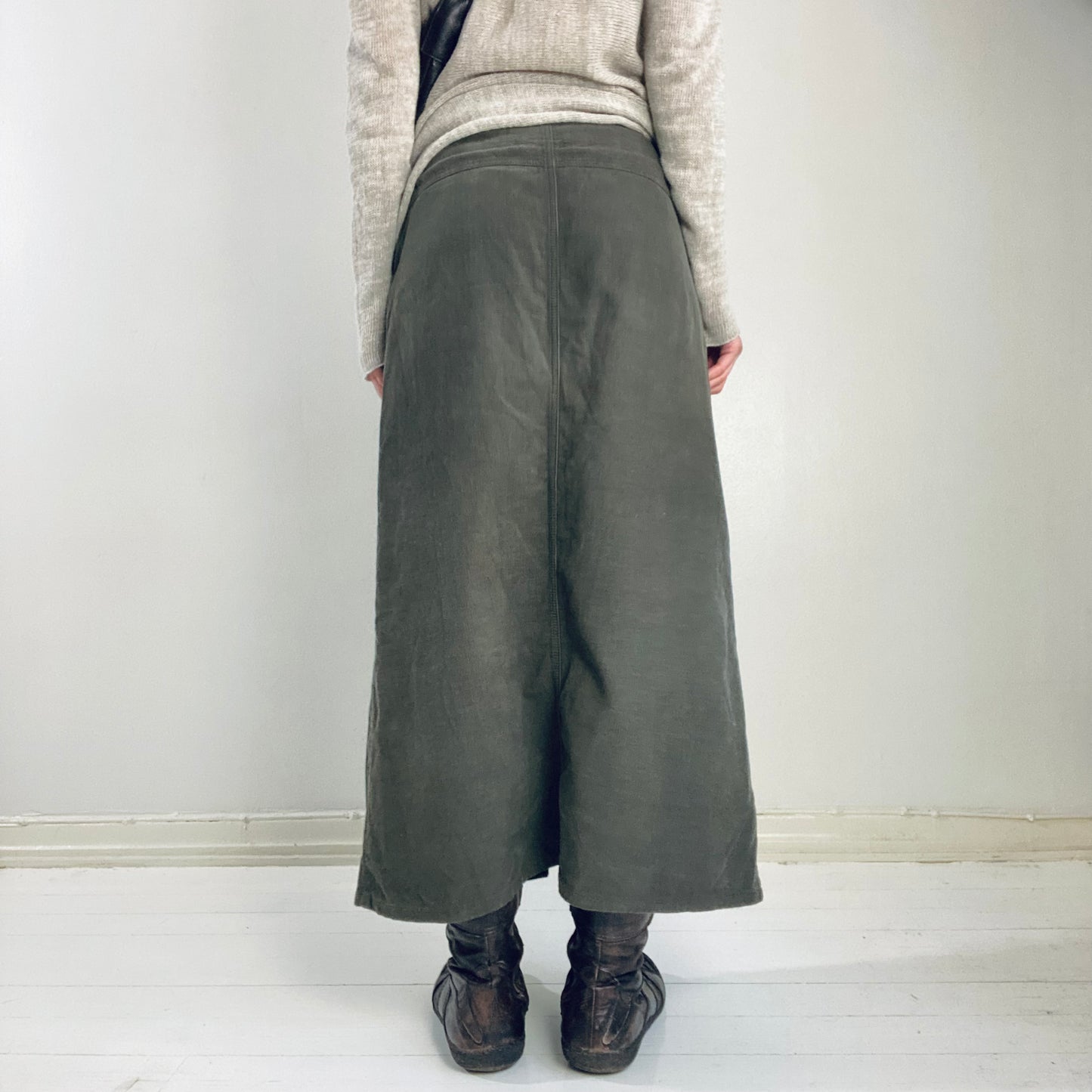 Corduroy skirt