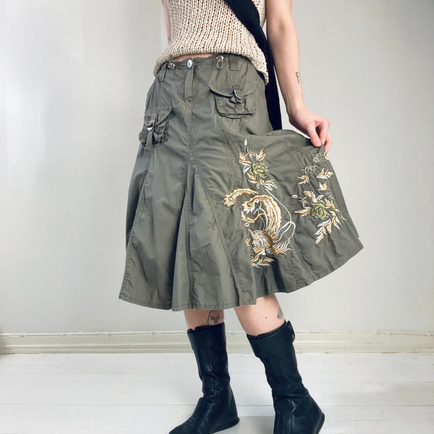 Utility skirt