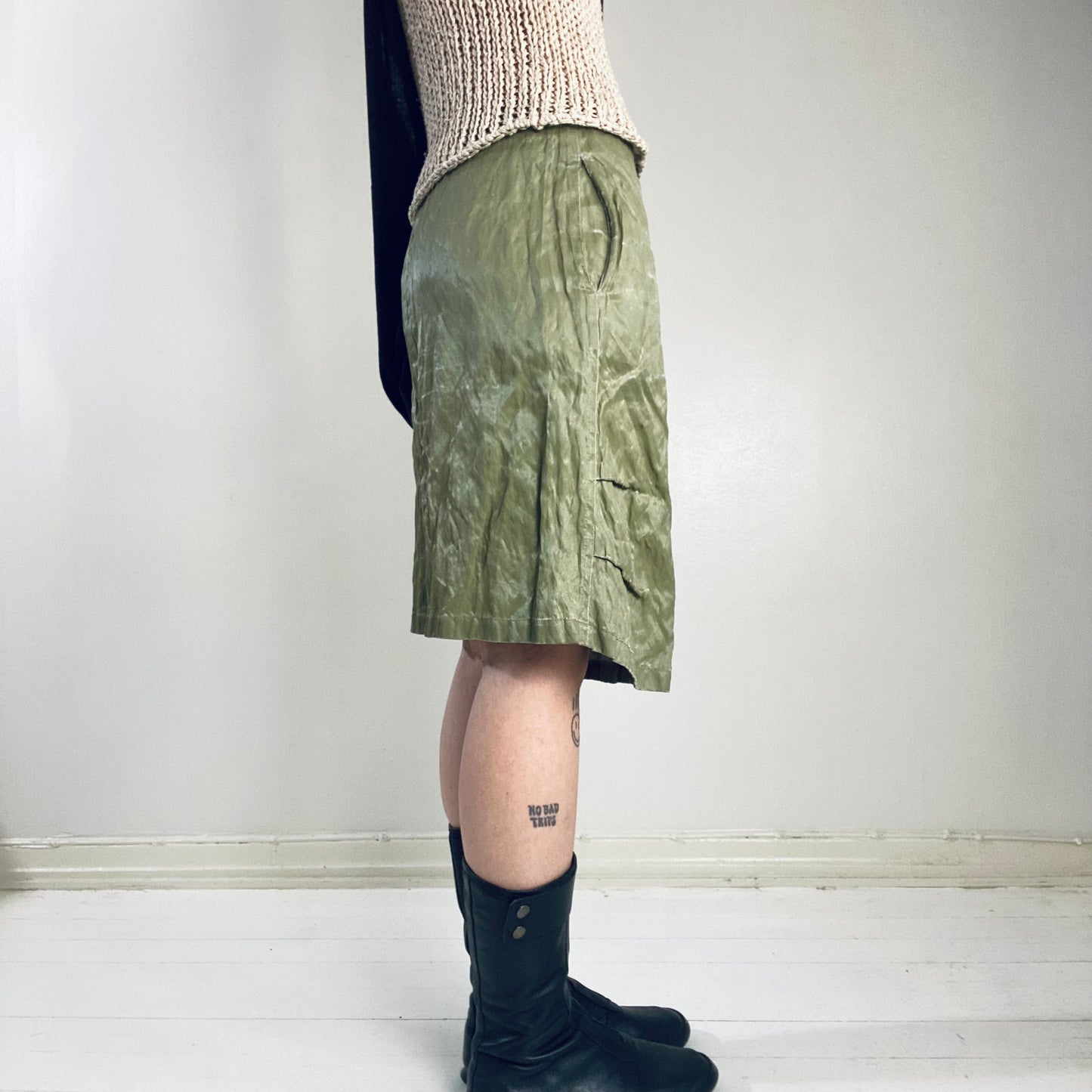 Diesel metal skirt